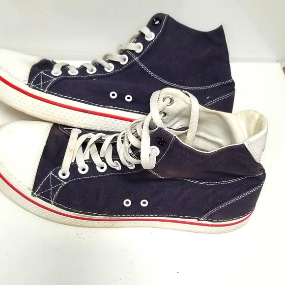 Crocs 12 - Picture 3 of 5